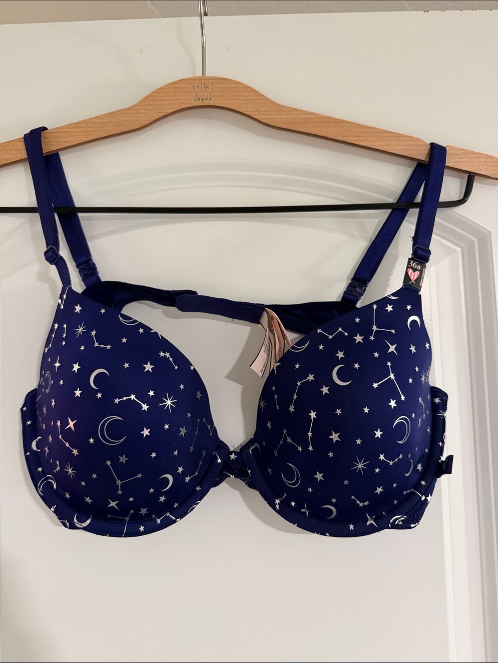 Victoria's Secret Navy Celestial lined Demi bra
